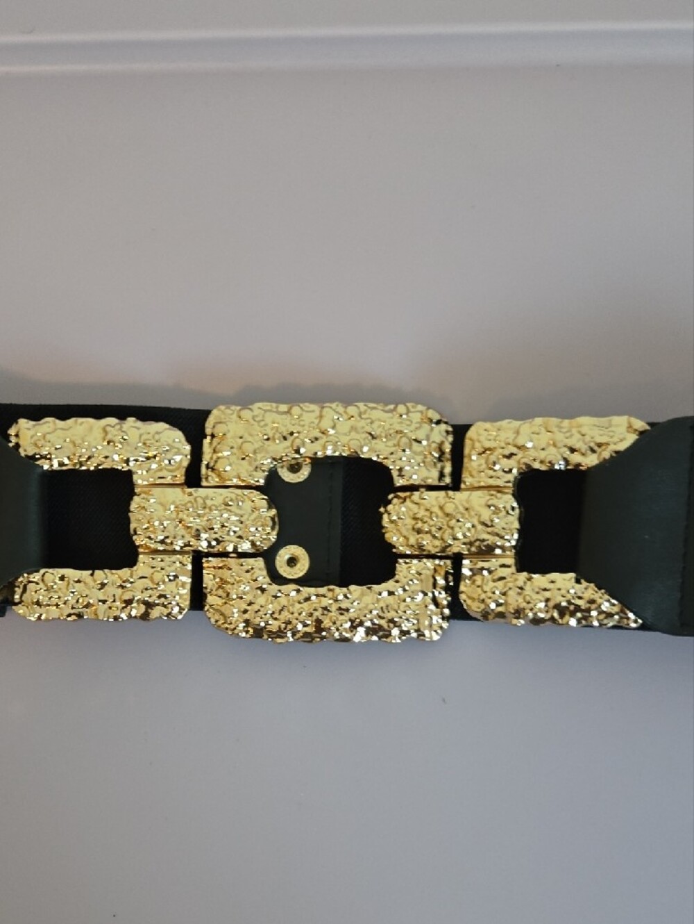 Gold-Link Accent Black Elastic Waist Belt - Picture 3 of 5